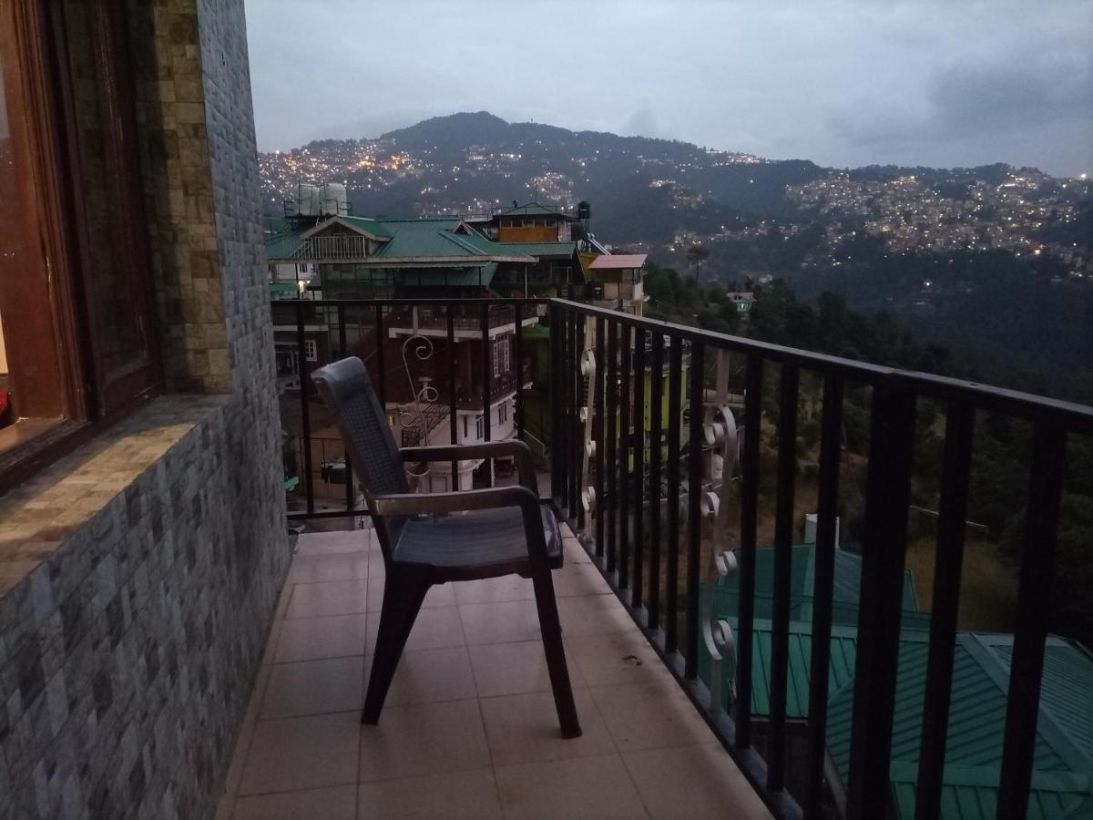 Thakur Homes- Couple And Family Friendly Homestay Шимла Экстерьер фото