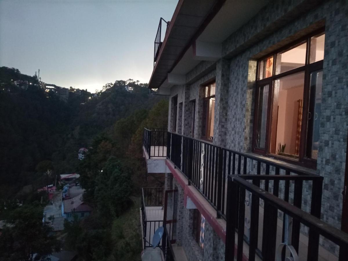 Thakur Homes- Couple And Family Friendly Homestay Шимла Экстерьер фото