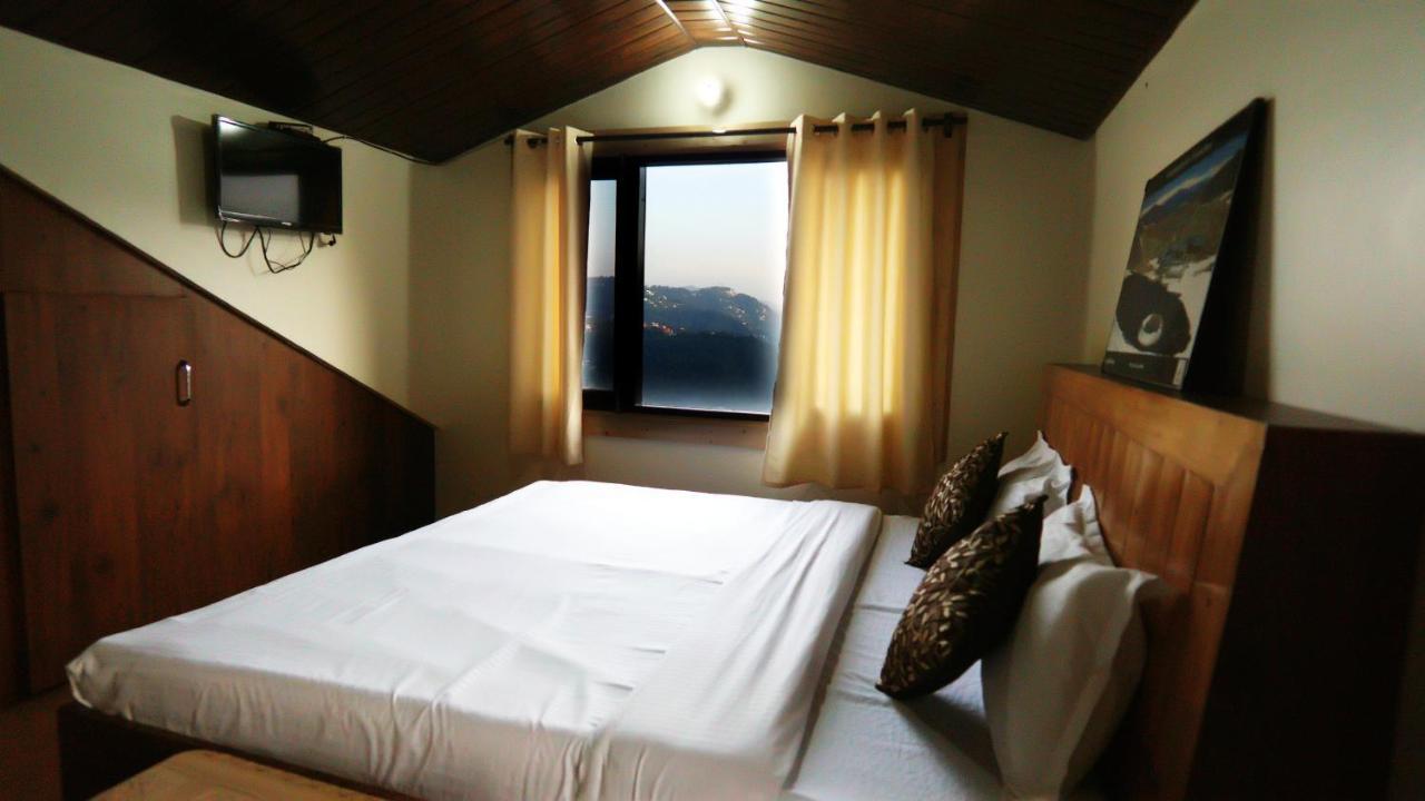 Thakur Homes- Couple And Family Friendly Homestay Шимла Экстерьер фото